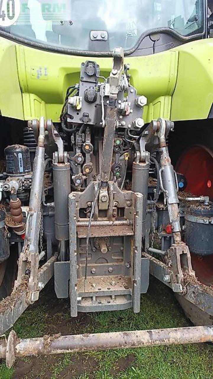 Traktor del tipo CLAAS arion 610 cis+, Gebrauchtmaschine en MARLOW (Imagen 10)
