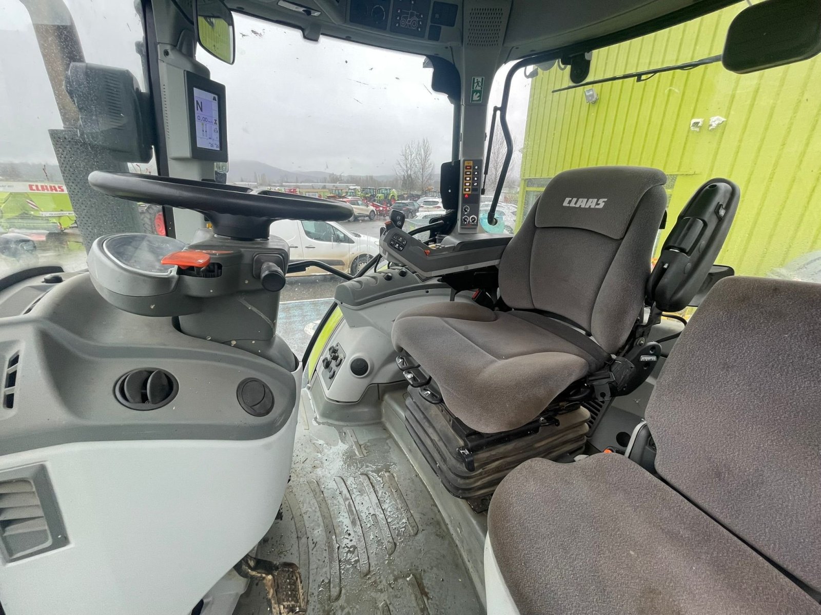 Traktor del tipo CLAAS ARION 610 CIS ADVANCE, Gebrauchtmaschine en SAINT GAUDENS (Imagen 11)