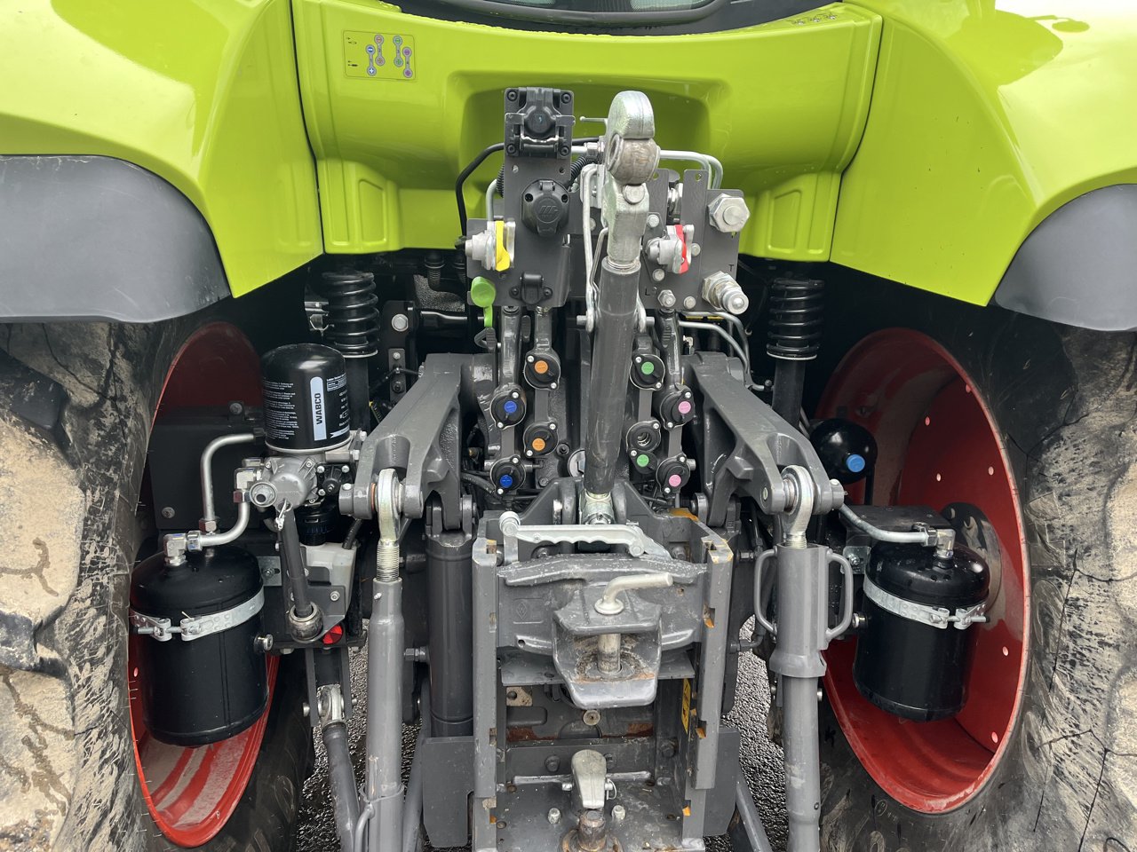 Traktor of the type CLAAS ARION 610 cis, Gebrauchtmaschine in VERT TOULON (Picture 7)