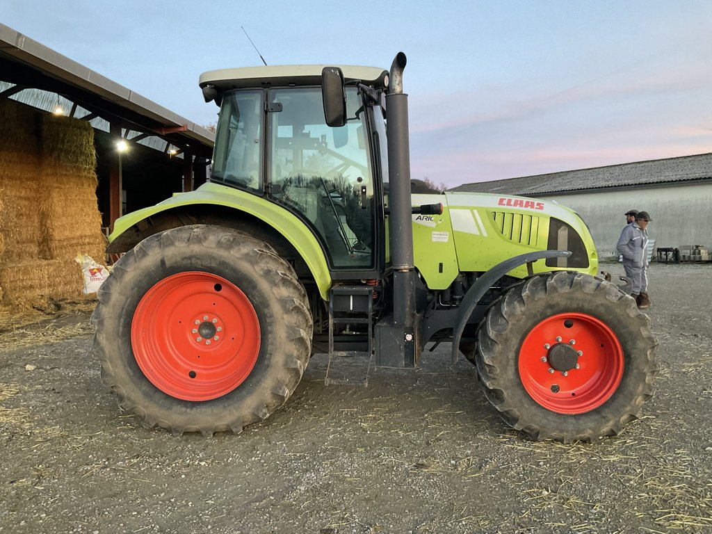 Traktor tip CLAAS ARION 610 cis, Gebrauchtmaschine in MORLHON LE HAUT (Poză 2)