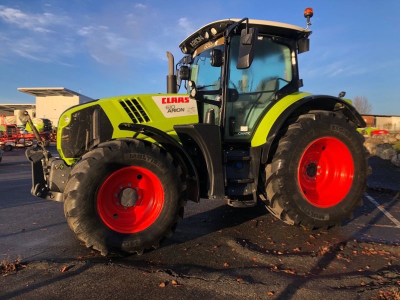 Traktor of the type CLAAS ARION 610 CMATIC T4F, Gebrauchtmaschine in Aubiet (Picture 1)