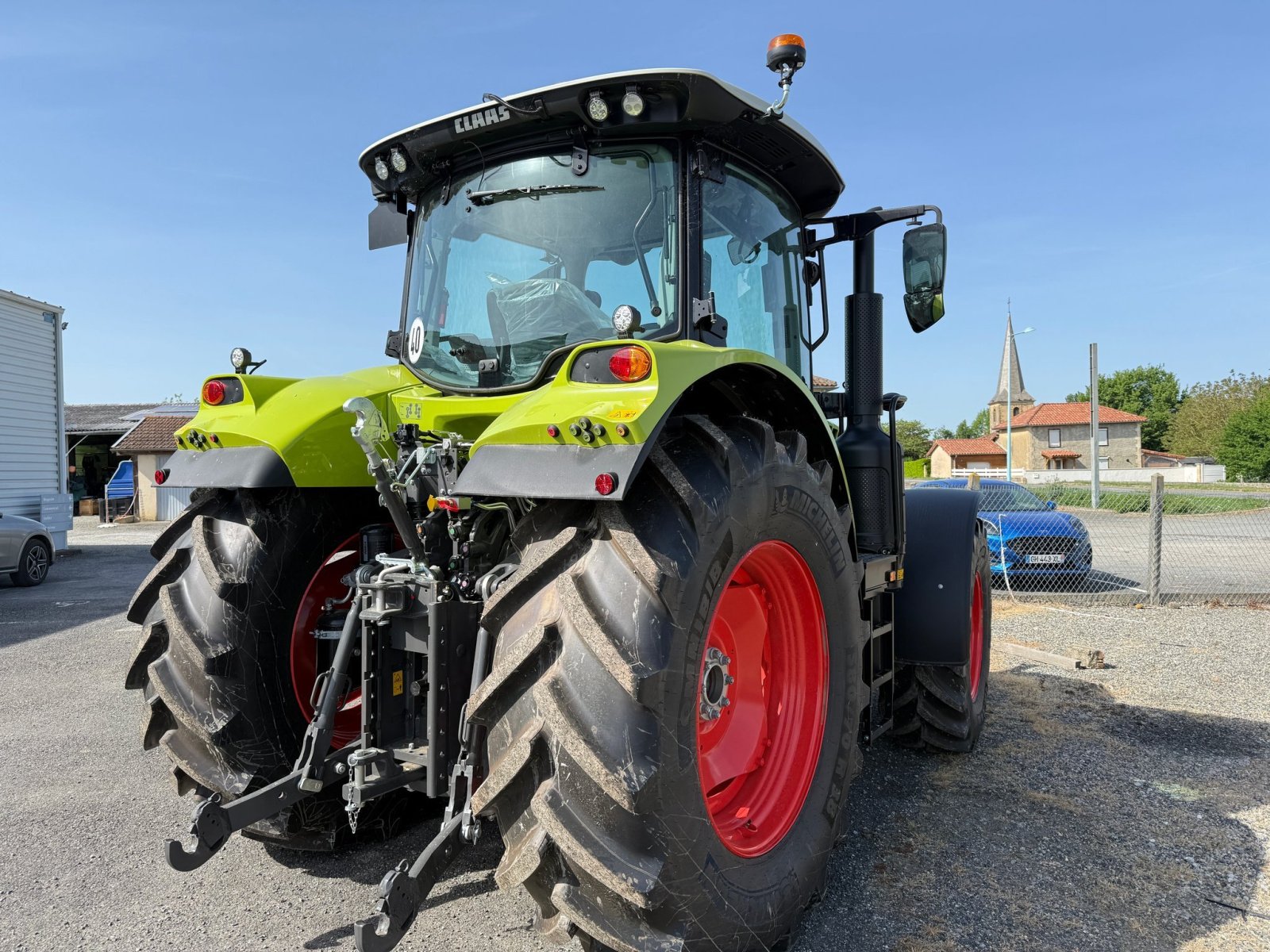 Traktor of the type CLAAS ARION 610 CMATIC, Gebrauchtmaschine in ST ELIX THEUX (Picture 4)
