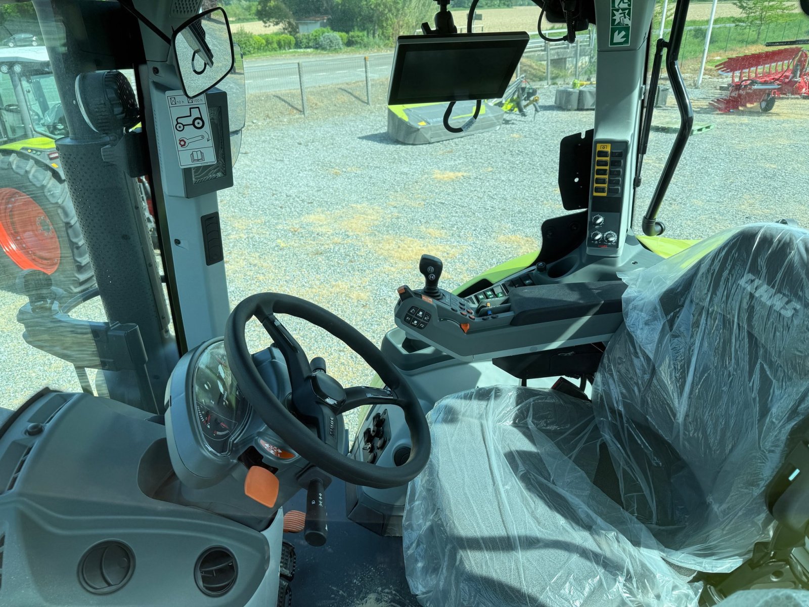 Traktor typu CLAAS ARION 610 CMATIC, Gebrauchtmaschine w ST ELIX THEUX (Zdjęcie 10)