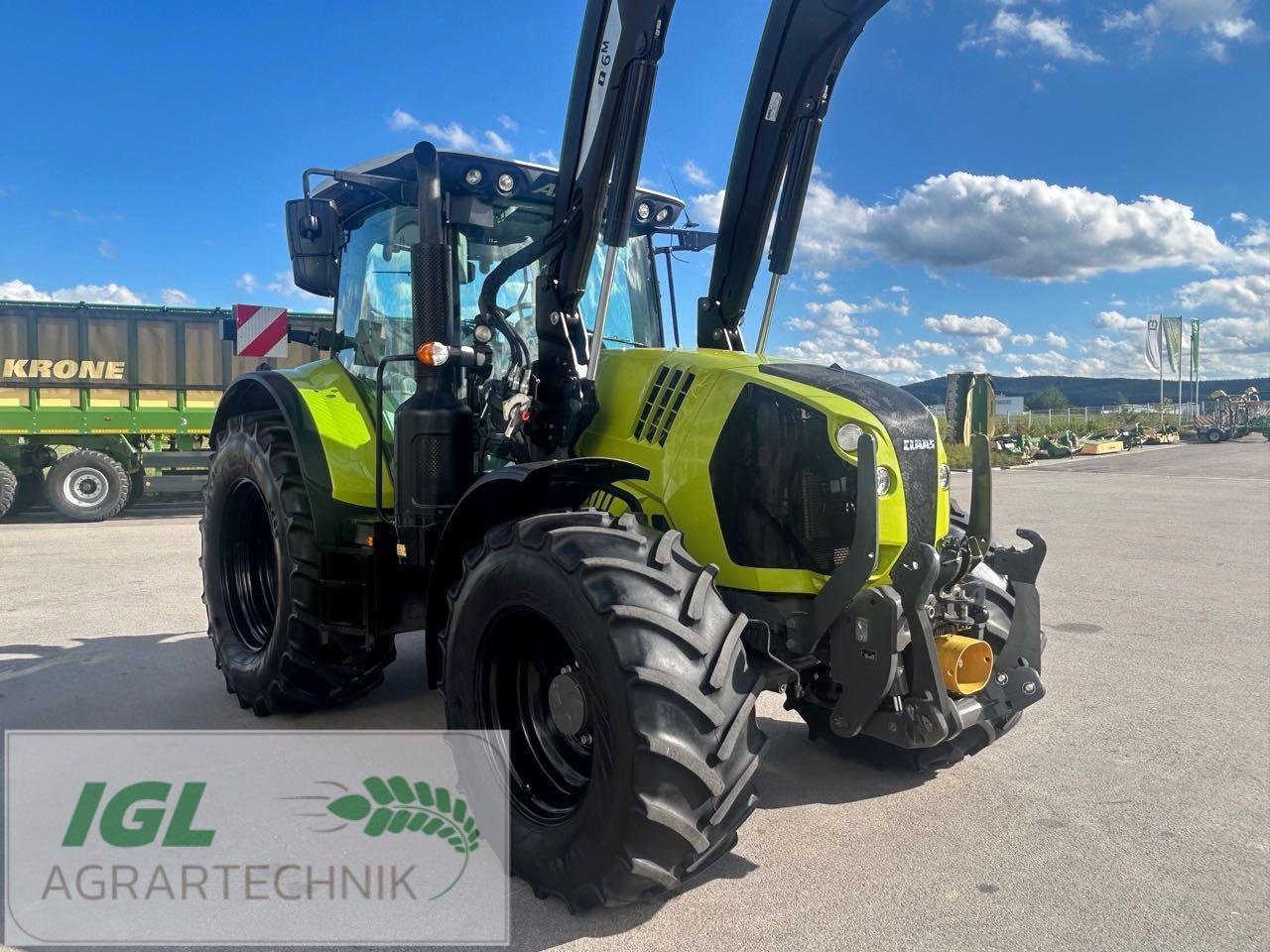 Traktor del tipo CLAAS Arion 610 Hexashift, Gebrauchtmaschine In Nabburg (Immagine 4)