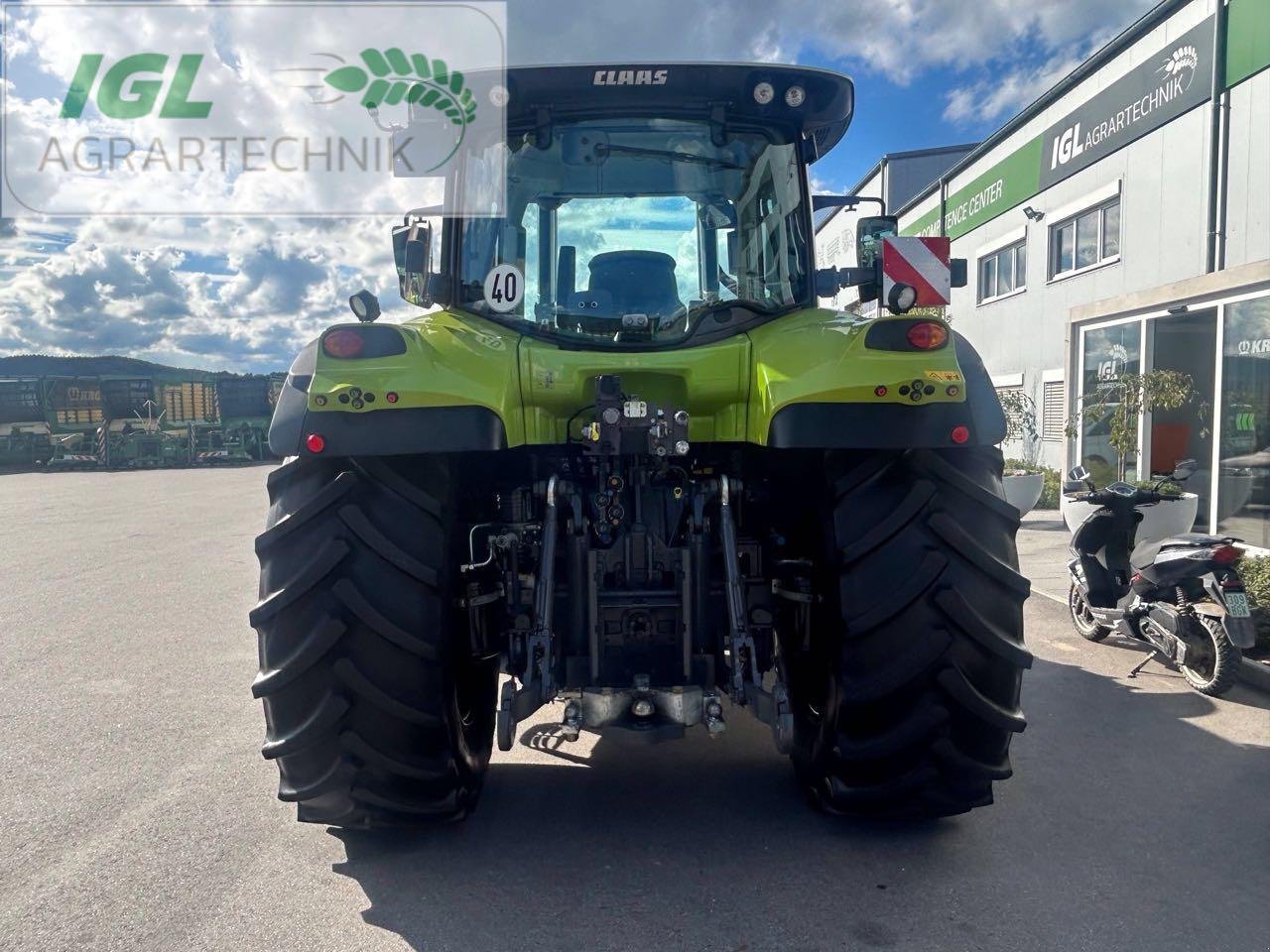 Traktor del tipo CLAAS Arion 610 Hexashift, Gebrauchtmaschine In Nabburg (Immagine 5)
