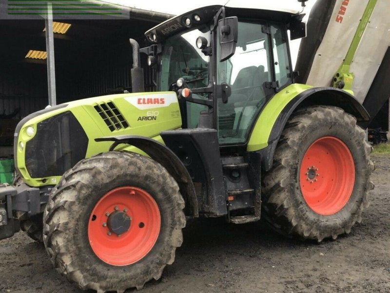 Traktor типа CLAAS arion 610 - stage v, Gebrauchtmaschine в PLOUIGNEAU