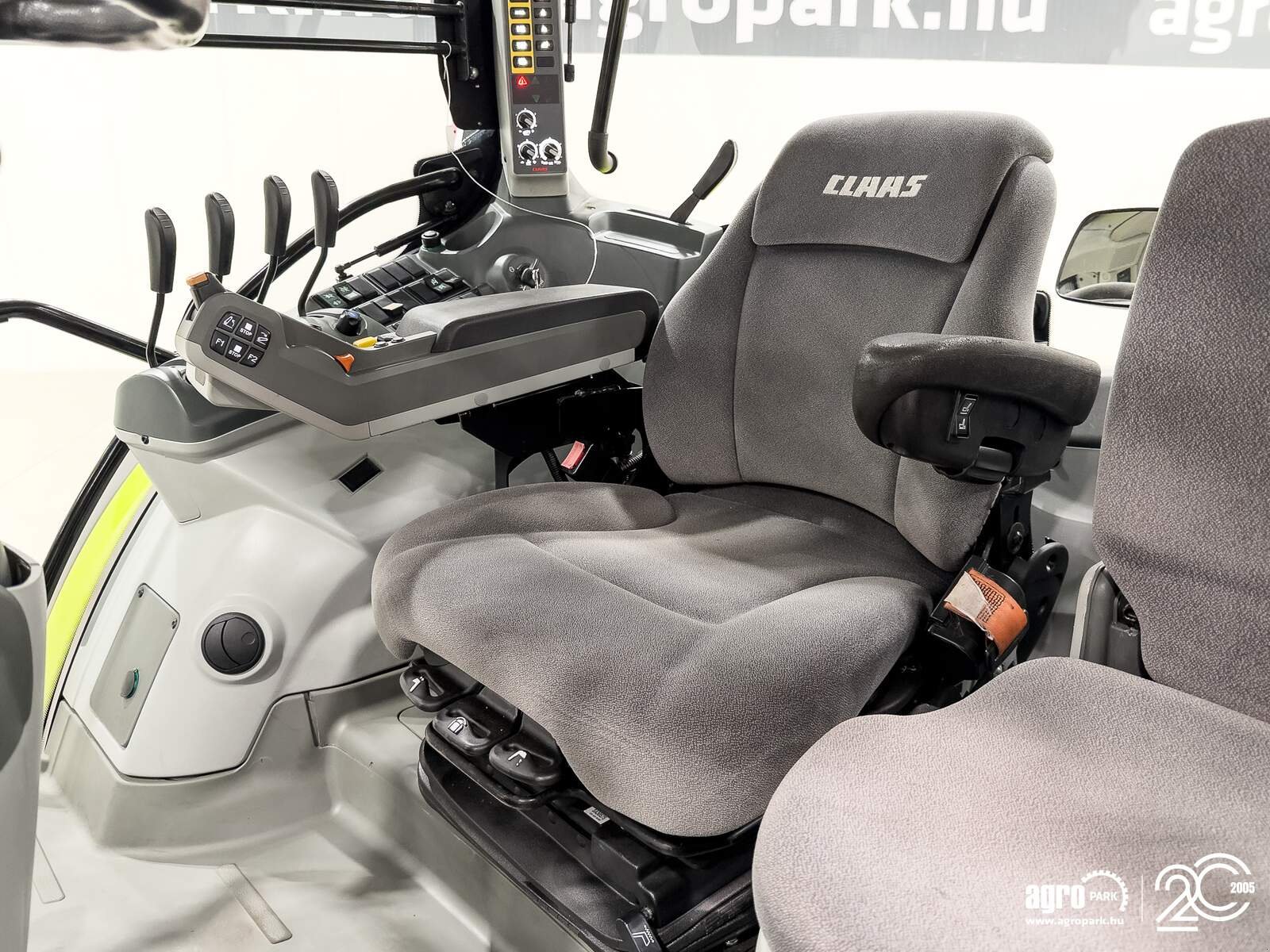 Traktor typu CLAAS Arion 610, Gebrauchtmaschine v Csengele (Obrázek 11)