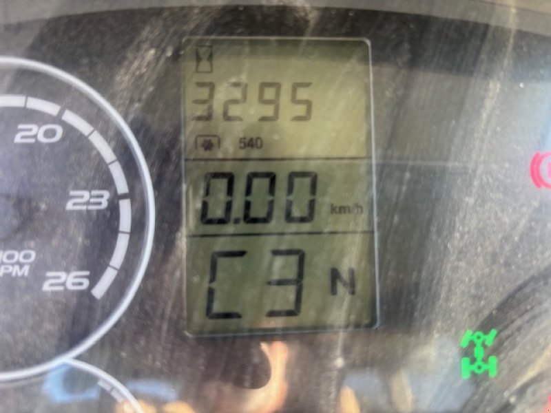 Traktor a típus CLAAS ARION 610, Gebrauchtmaschine ekkor: VOUZIERS (Kép 11)