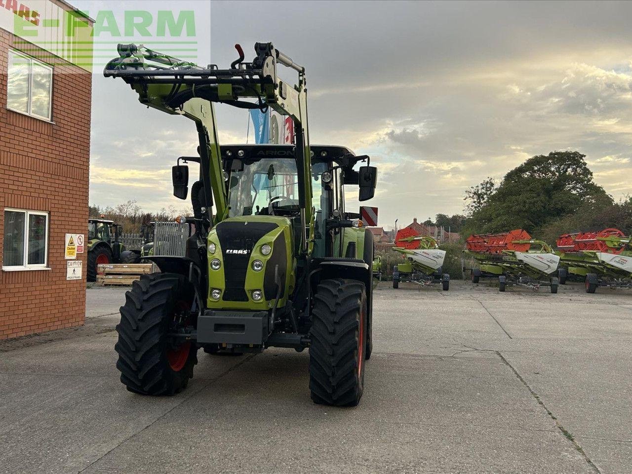 Traktor tipa CLAAS ARION 610, Gebrauchtmaschine u WILBERFOSS, YORK (Slika 3)
