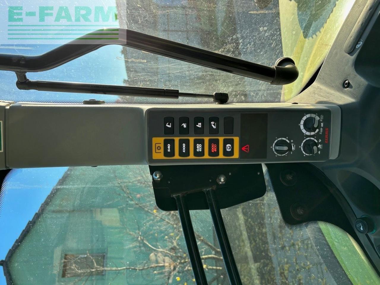 Traktor des Typs CLAAS Arion 610, Gebrauchtmaschine in Hamburg (Bild 20)