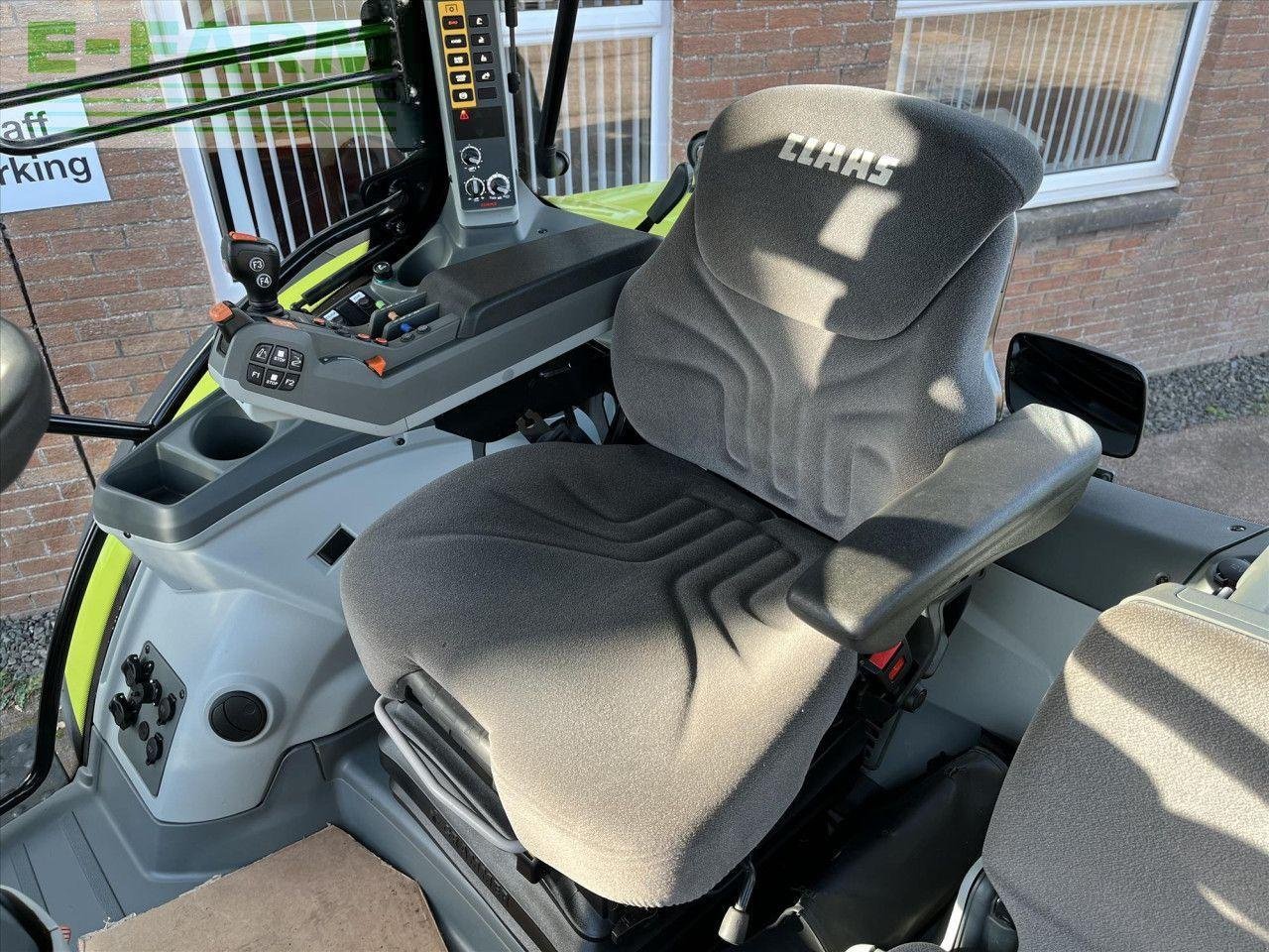 Traktor typu CLAAS ARION 610, Gebrauchtmaschine v LETHAM, FORFAR (Obrázek 4)