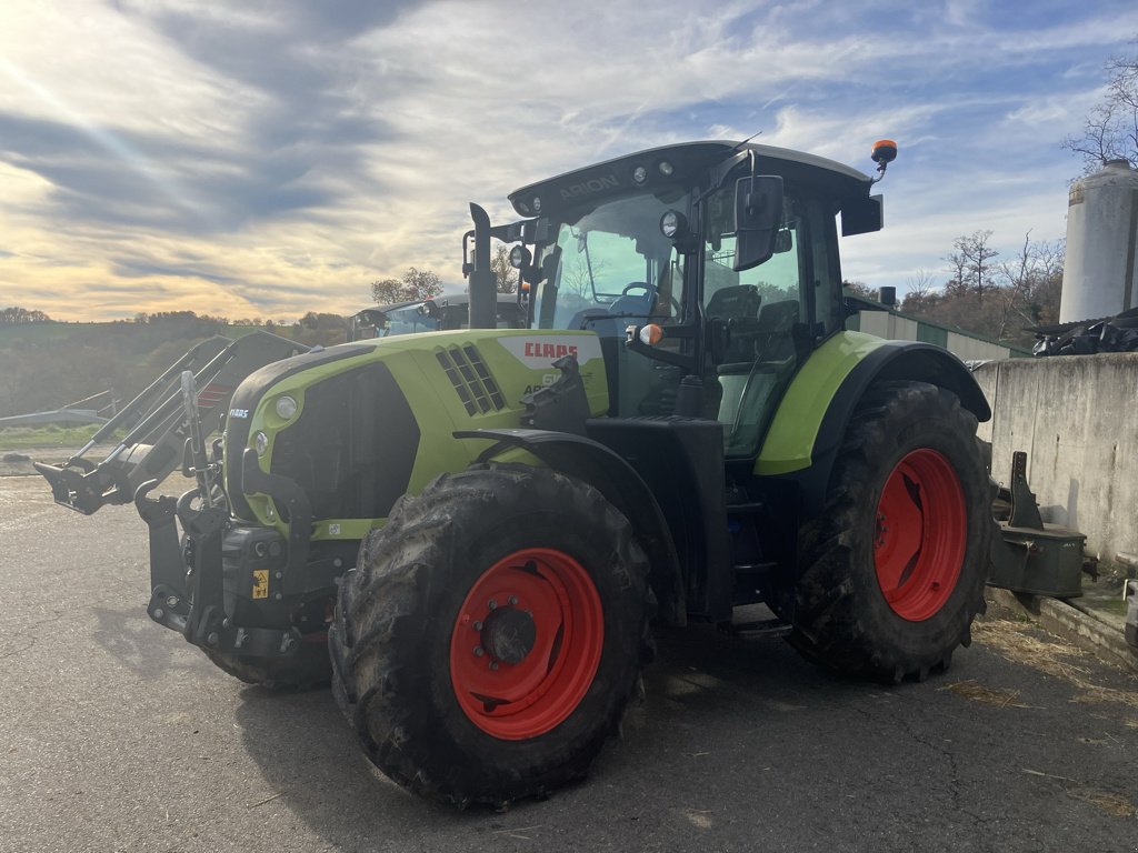 Traktor del tipo CLAAS ARION 610, Gebrauchtmaschine en MORLHON LE HAUT (Imagen 1)