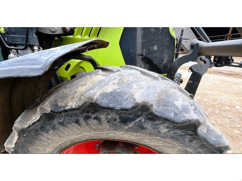 Traktor του τύπου CLAAS ARION 620 C, Gebrauchtmaschine σε SAINT-GERMAIN DU PUY (Φωτογραφία 5)