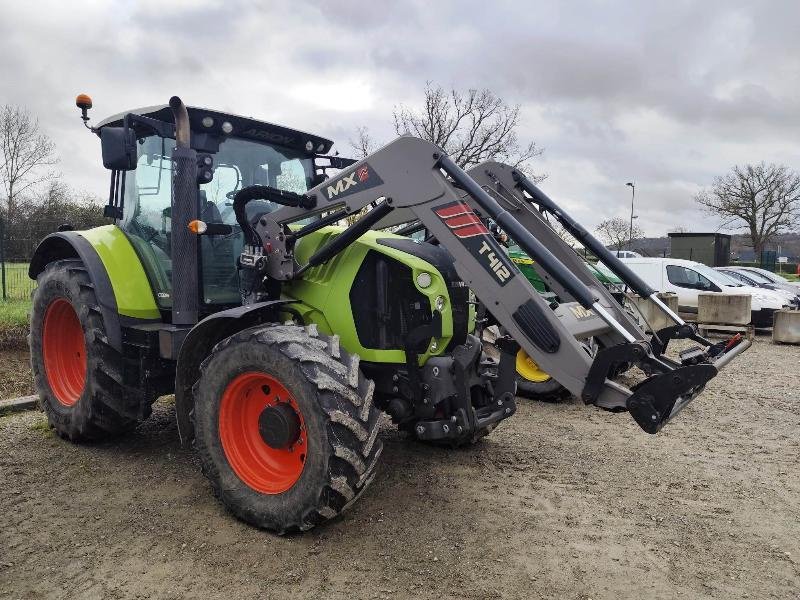 Traktor του τύπου CLAAS ARION 620 C, Gebrauchtmaschine σε SAINT-GERMAIN DU PUY (Φωτογραφία 2)