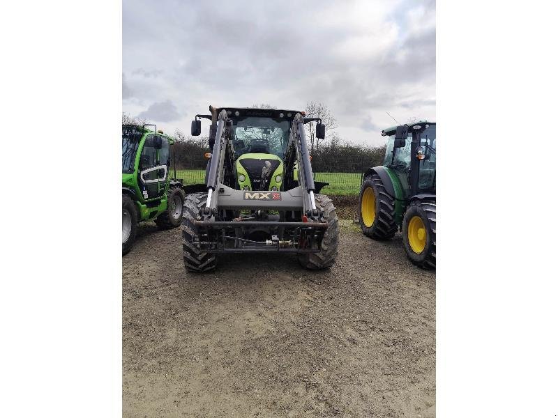 Traktor του τύπου CLAAS ARION 620 C, Gebrauchtmaschine σε SAINT-GERMAIN DU PUY (Φωτογραφία 3)