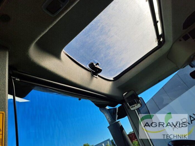 Traktor от тип CLAAS ARION 620 C, Gebrauchtmaschine в Melle-Wellingholzhausen (Снимка 20)