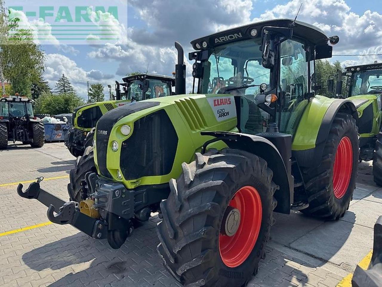 Traktor typu CLAAS arion 620 cebis hexa-shift, Gebrauchtmaschine w CHOROSZCZ (Zdjęcie 2)