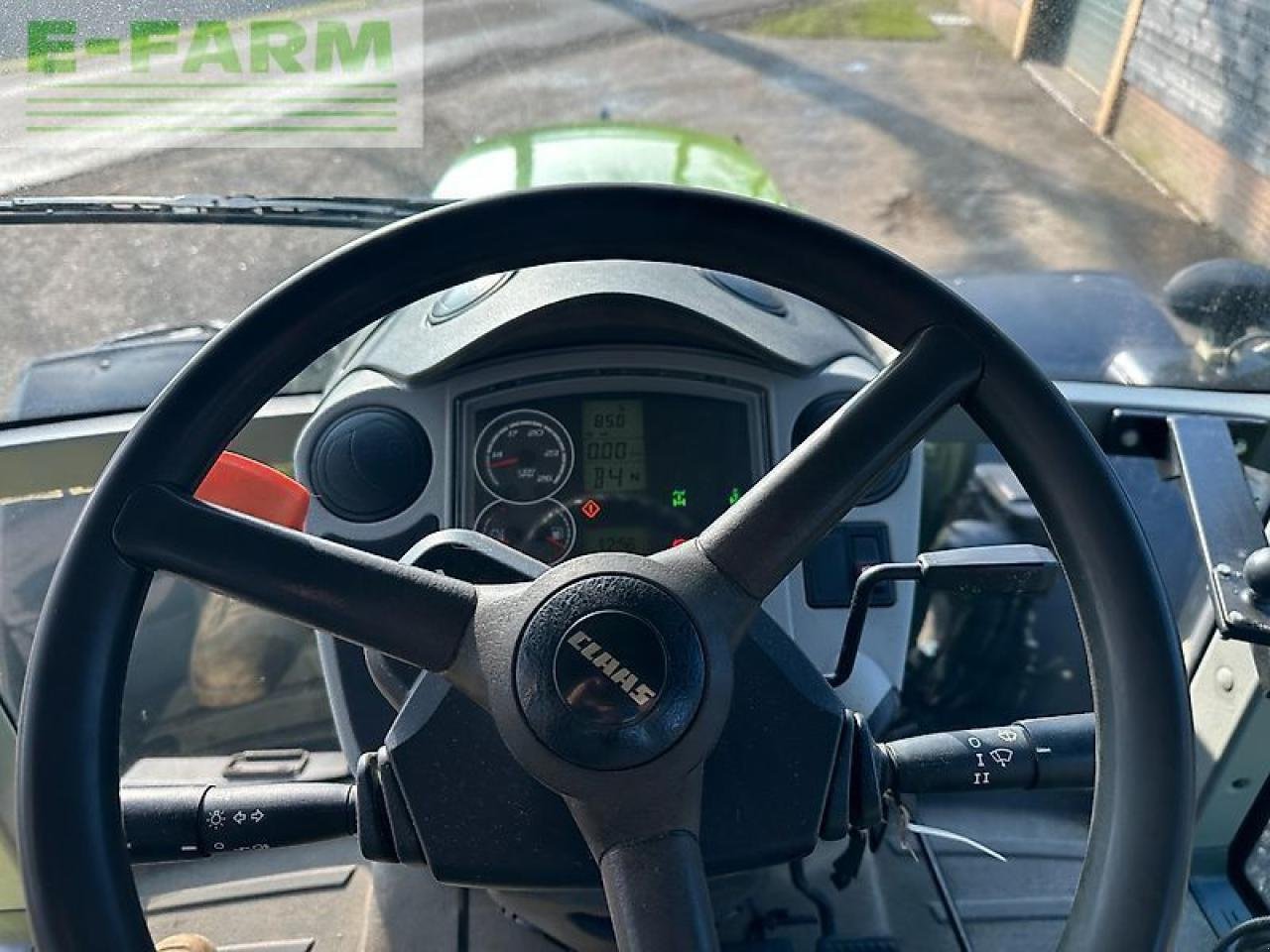 Traktor Türe ait CLAAS arion 620 cebis trimble ready CEBIS, Gebrauchtmaschine içinde PS LEMELE (resim 25)