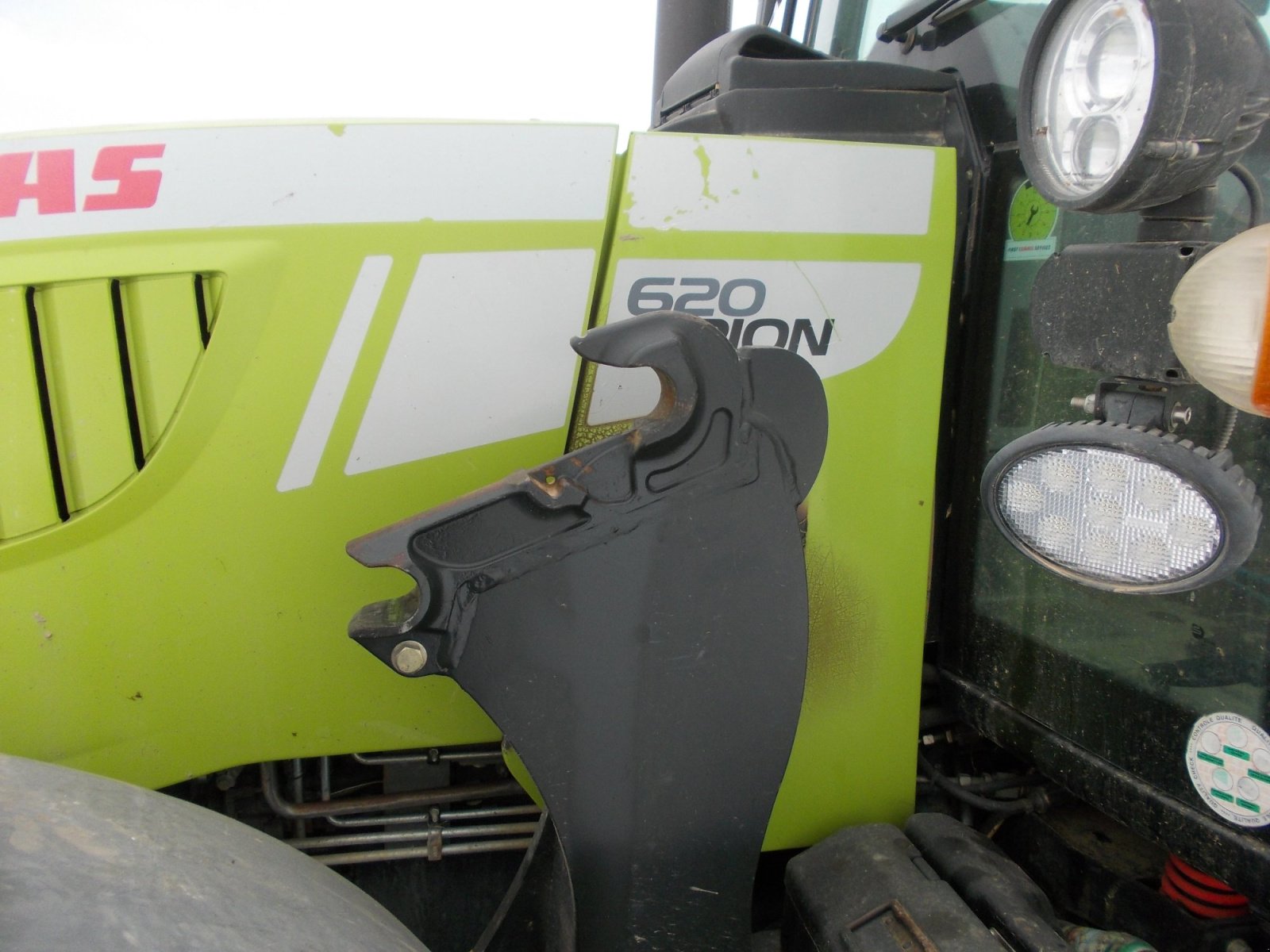 Traktor типа CLAAS Arion 620 CEBIS, Gebrauchtmaschine в Aspach (Фотография 4)