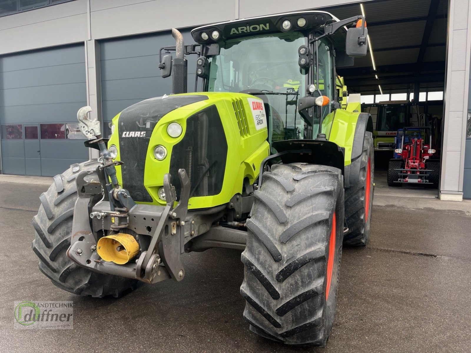 Traktor типа CLAAS Arion 620 CIS, Gebrauchtmaschine в Hohentengen (Фотография 1)