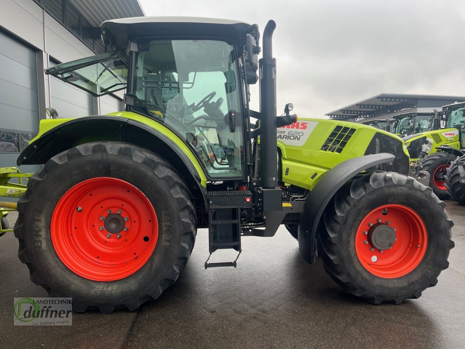 Traktor типа CLAAS Arion 620 CIS, Gebrauchtmaschine в Hohentengen (Фотография 7)