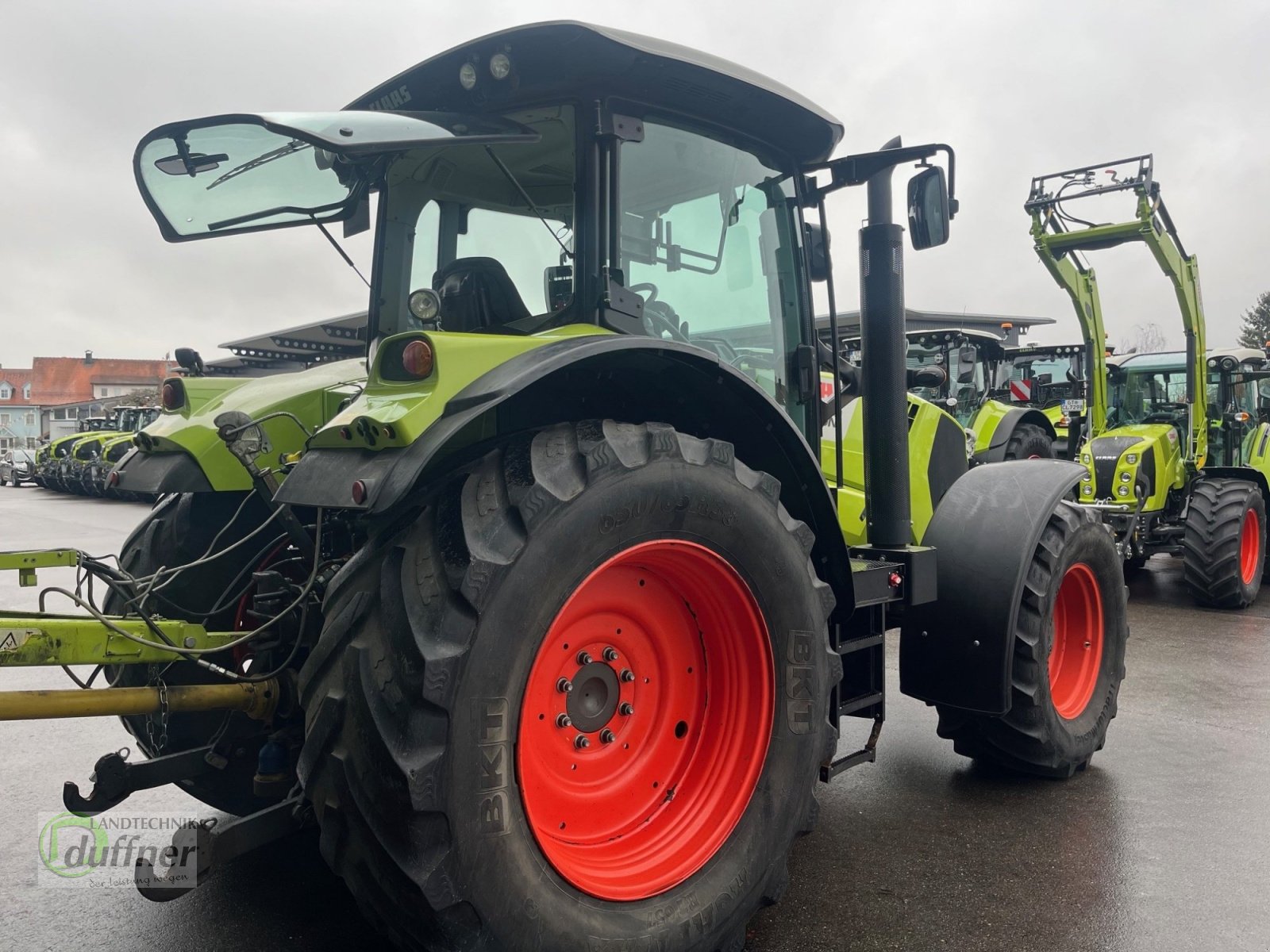 Traktor типа CLAAS Arion 620 CIS, Gebrauchtmaschine в Hohentengen (Фотография 8)
