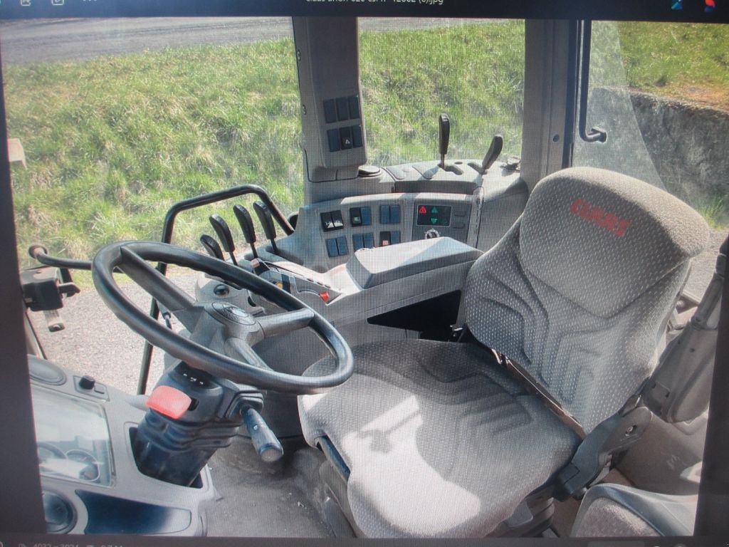 Traktor des Typs CLAAS ARION 620 CIS, Gebrauchtmaschine in RODEZ (Bild 2)