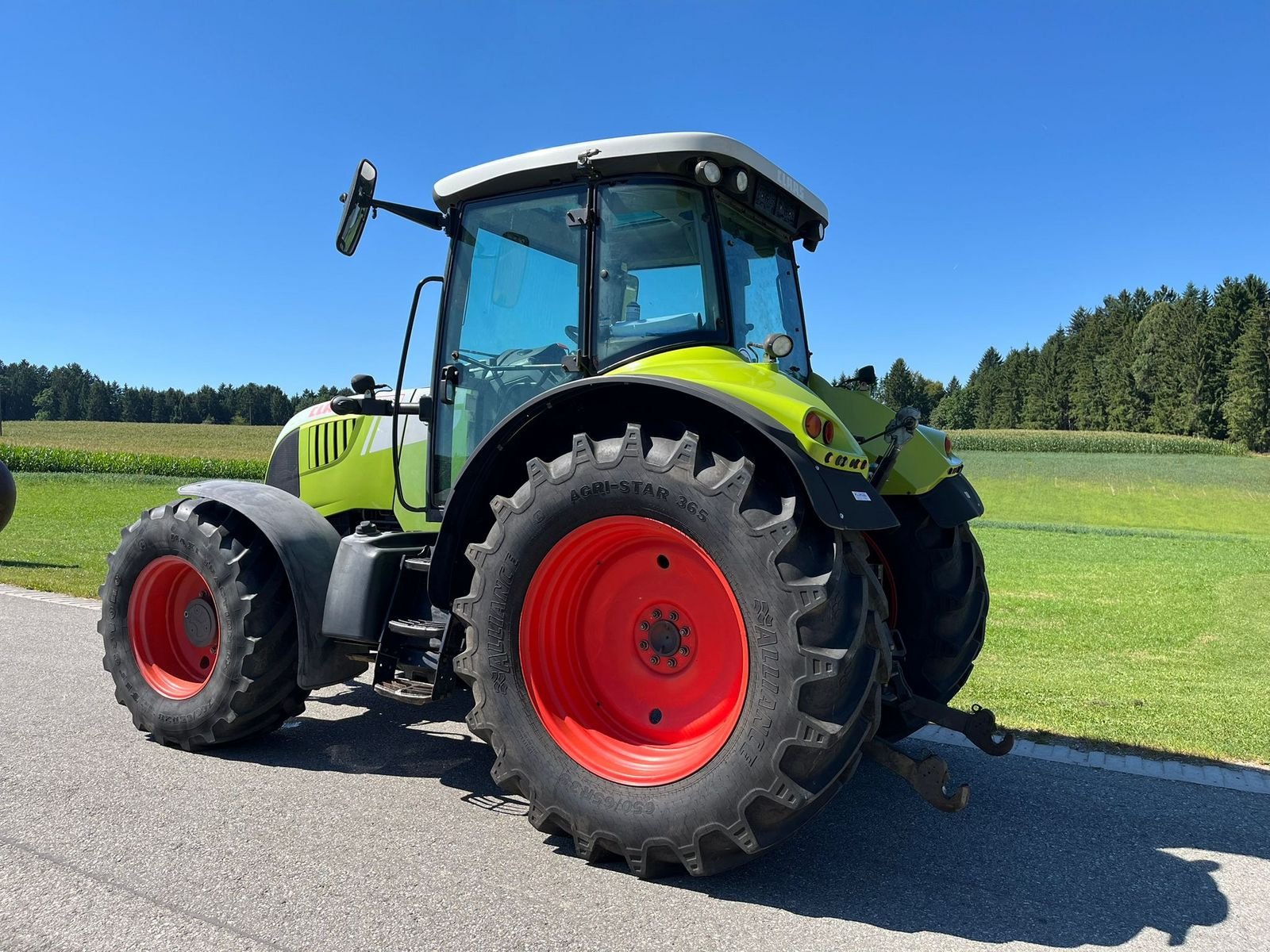 Traktor Türe ait CLAAS Arion 620 CIS, Gebrauchtmaschine içinde NATTERNBACH (resim 2)