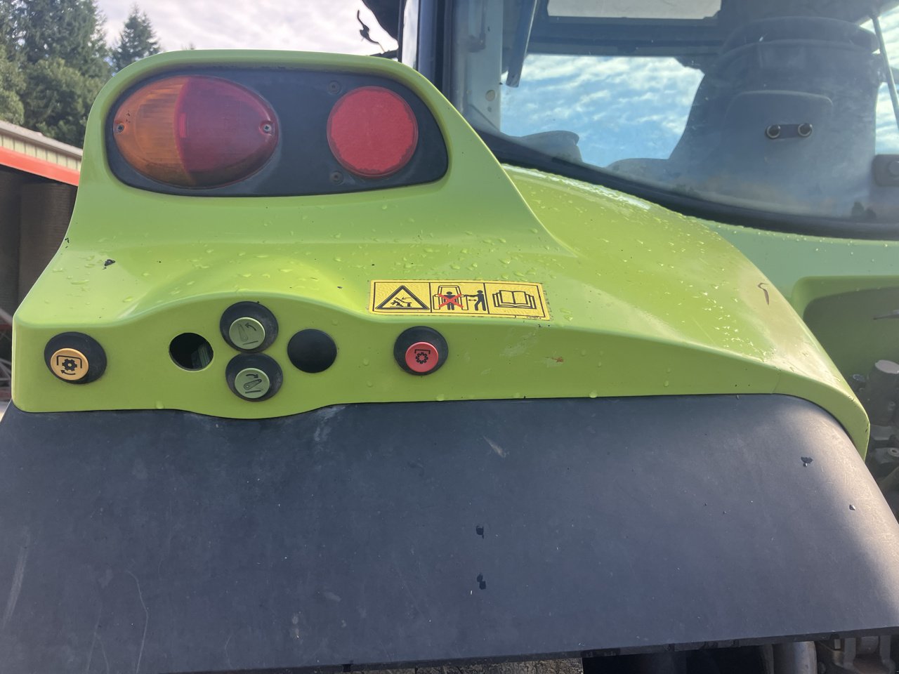 Traktor Türe ait CLAAS ARION 620 CIS, Gebrauchtmaschine içinde MORLHON LE HAUT (resim 10)