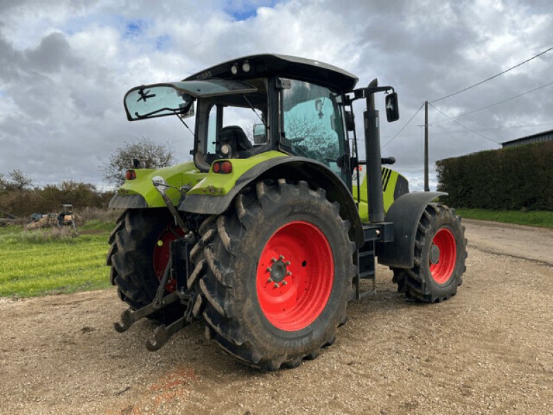 Traktor des Typs CLAAS ARION 620 CIS, Gebrauchtmaschine in VAROIS & CHAIGNOT (Bild 5)