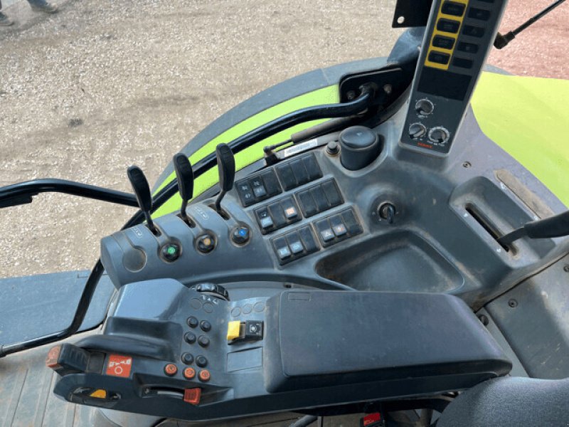 Traktor des Typs CLAAS ARION 620 CIS, Gebrauchtmaschine in VAROIS & CHAIGNOT (Bild 8)