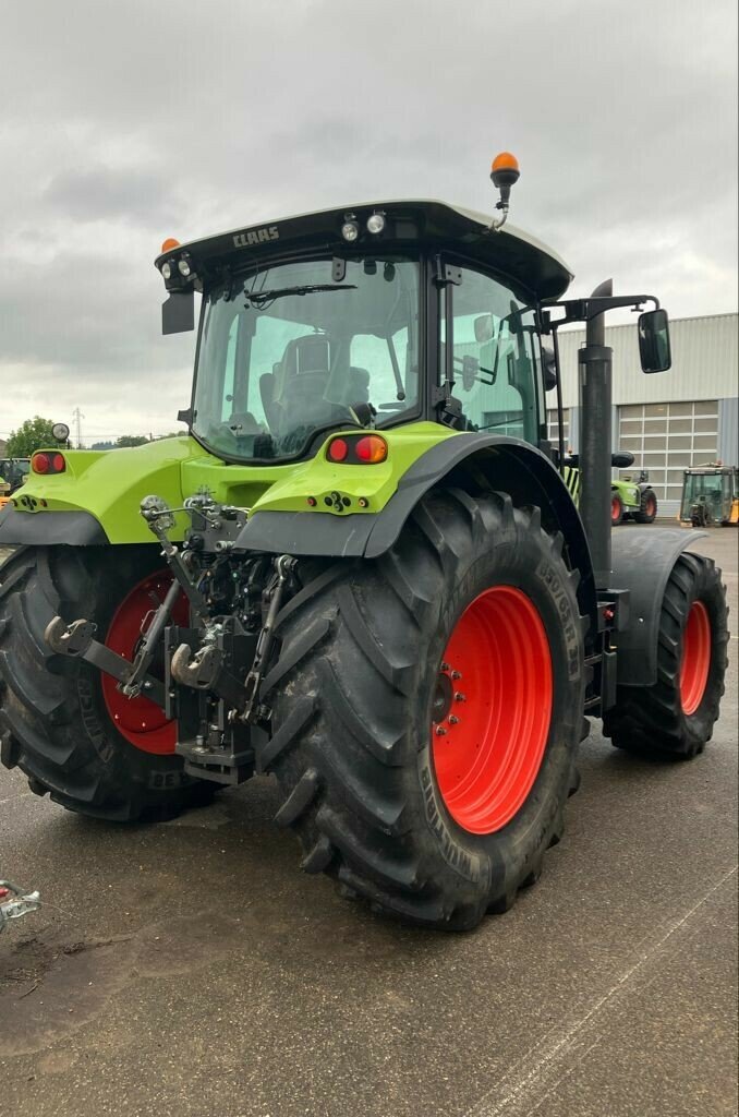 Traktor Türe ait CLAAS ARION 620 CIS, Gebrauchtmaschine içinde AUTUN (resim 4)