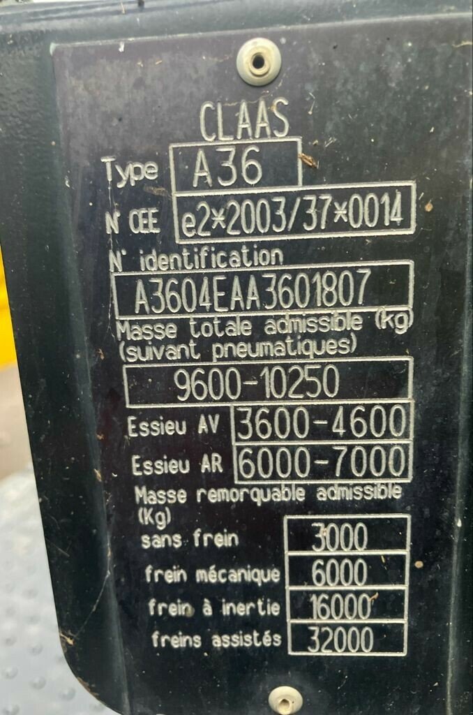 Traktor Türe ait CLAAS ARION 620 CIS, Gebrauchtmaschine içinde AUTUN (resim 11)