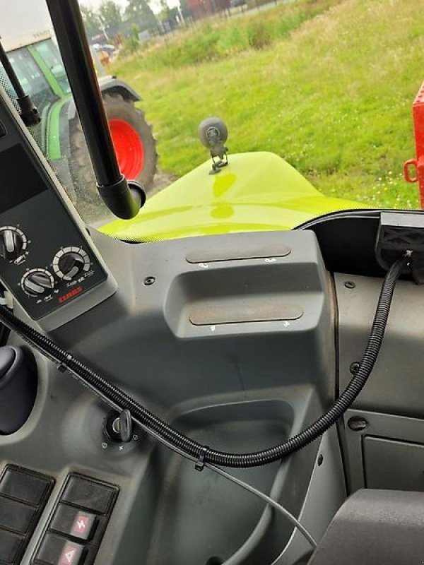 Traktor от тип CLAAS Arion 620 mit Dücker DUA 800 Ausleger und 2 Werkzeugen, Gebrauchtmaschine в Itterbeck (Снимка 28)