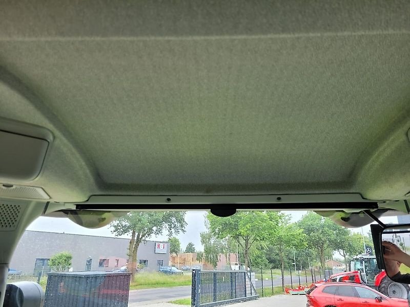 Traktor от тип CLAAS Arion 620 mit Dücker DUA 800 Ausleger und 2 Werkzeugen, Gebrauchtmaschine в Itterbeck (Снимка 24)