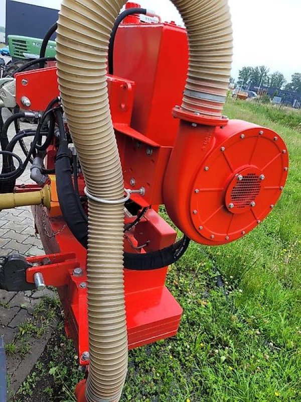 Traktor от тип CLAAS Arion 620 mit Dücker DUA 800 Ausleger und 2 Werkzeugen, Gebrauchtmaschine в Itterbeck (Снимка 8)