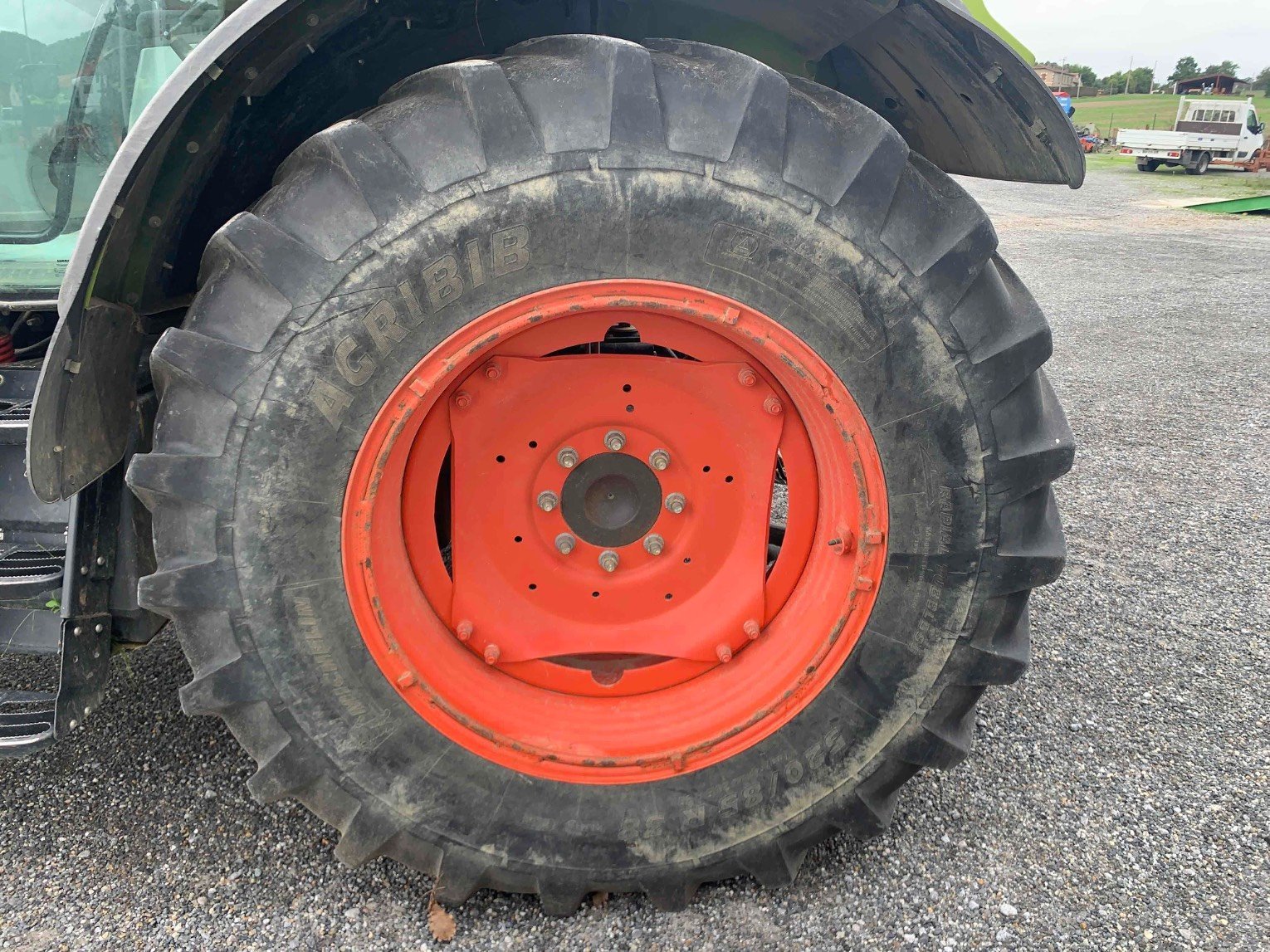 Traktor типа CLAAS ARION 620 T4I CIS, Gebrauchtmaschine в ORLEIX (Фотография 8)