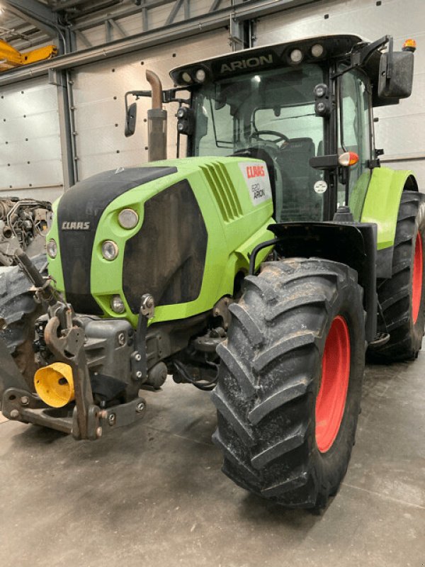 Traktor des Typs CLAAS ARION 620 T4I CIS, Gebrauchtmaschine in CHATEAU GAILLARD (Bild 1)