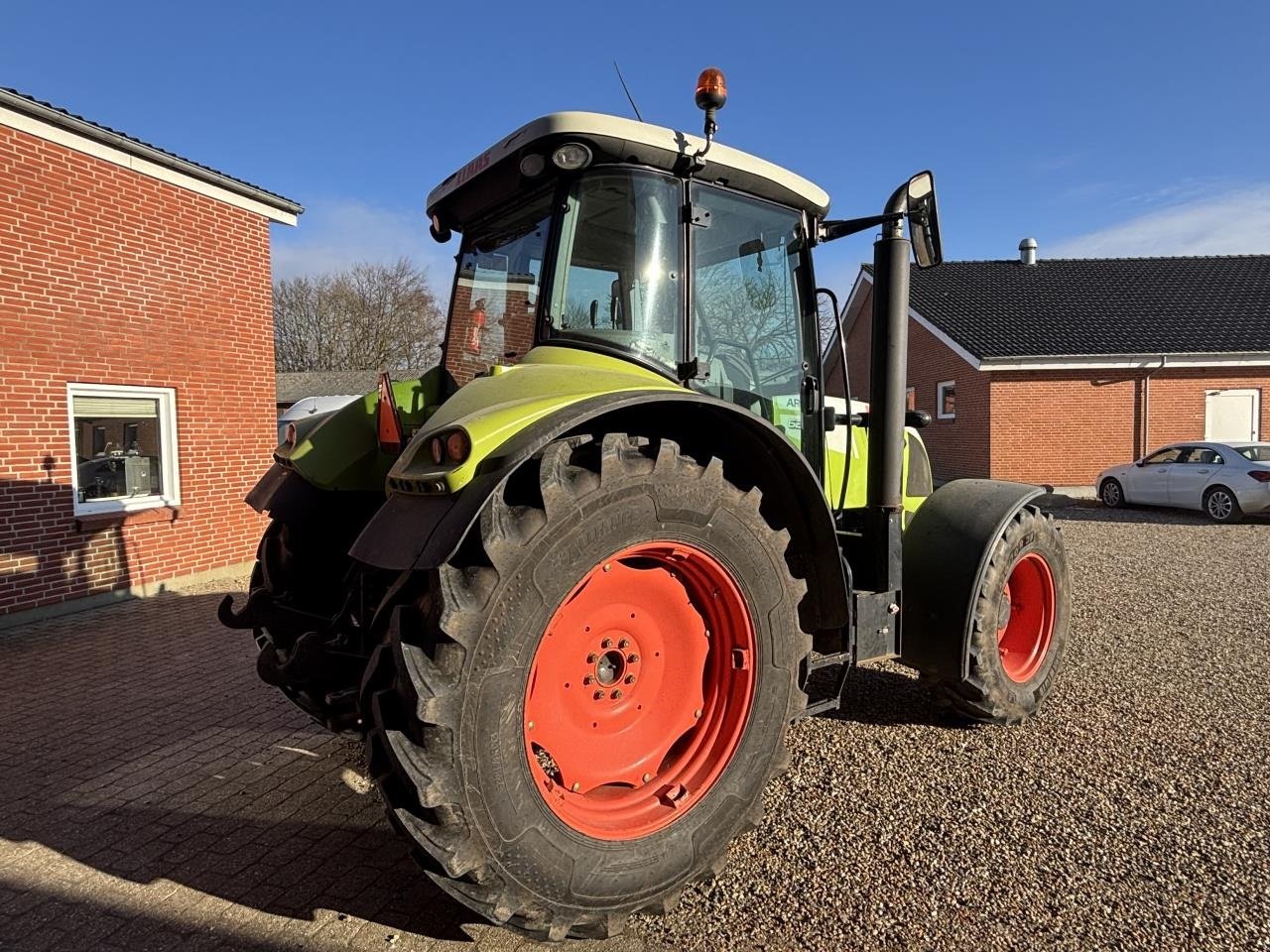 Traktor typu CLAAS ARION 620, Gebrauchtmaschine w Videbæk (Zdjęcie 4)