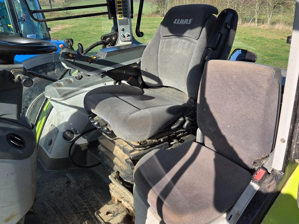 Traktor от тип CLAAS Arion 620, Gebrauchtmaschine в VILLAINES LA JUHEL (Снимка 2)