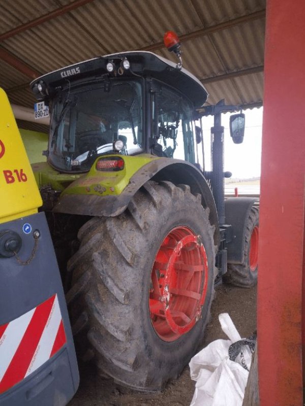 Traktor of the type CLAAS ARION 620, Gebrauchtmaschine in ENNEZAT (Picture 8)