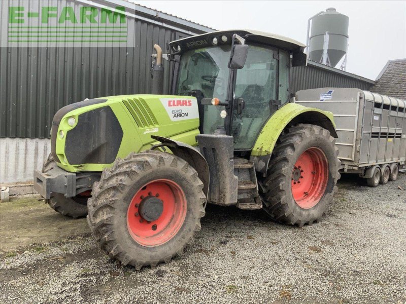 Traktor des Typs CLAAS ARION 620, Gebrauchtmaschine in STRATHAVEN (Bild 1)