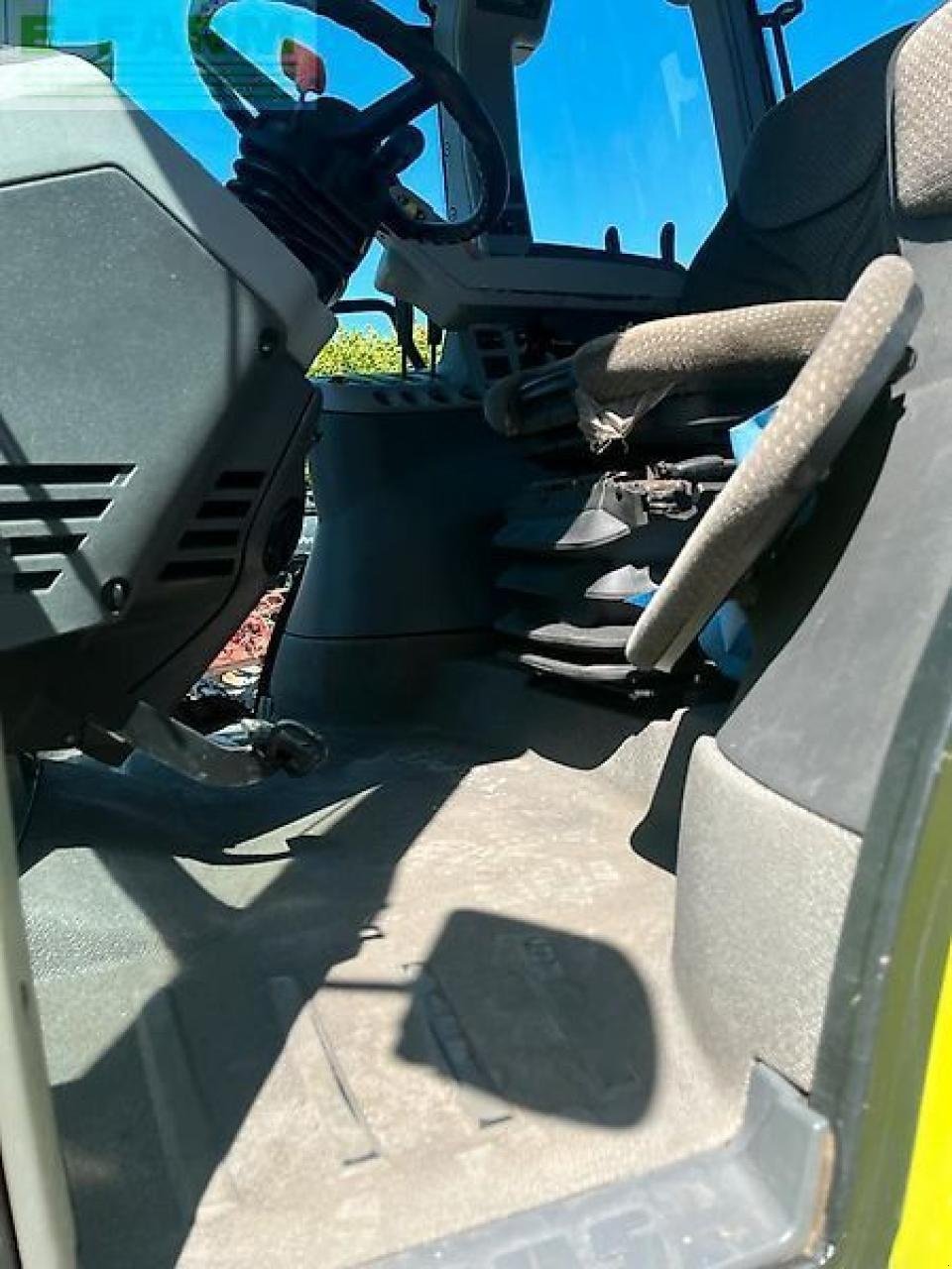 Traktor del tipo CLAAS arion 620, Gebrauchtmaschine en HEMMINGEN (Imagen 12)