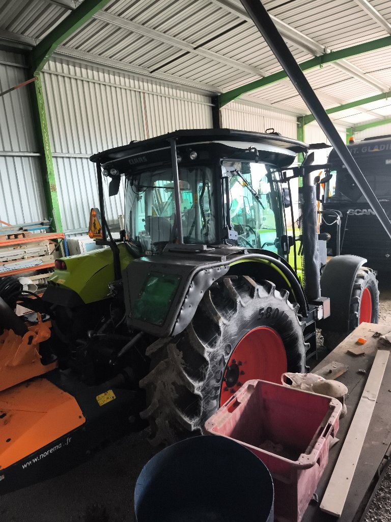 Traktor tipa CLAAS ARION 620, Gebrauchtmaschine u LABASTIDE MURAT (Slika 3)