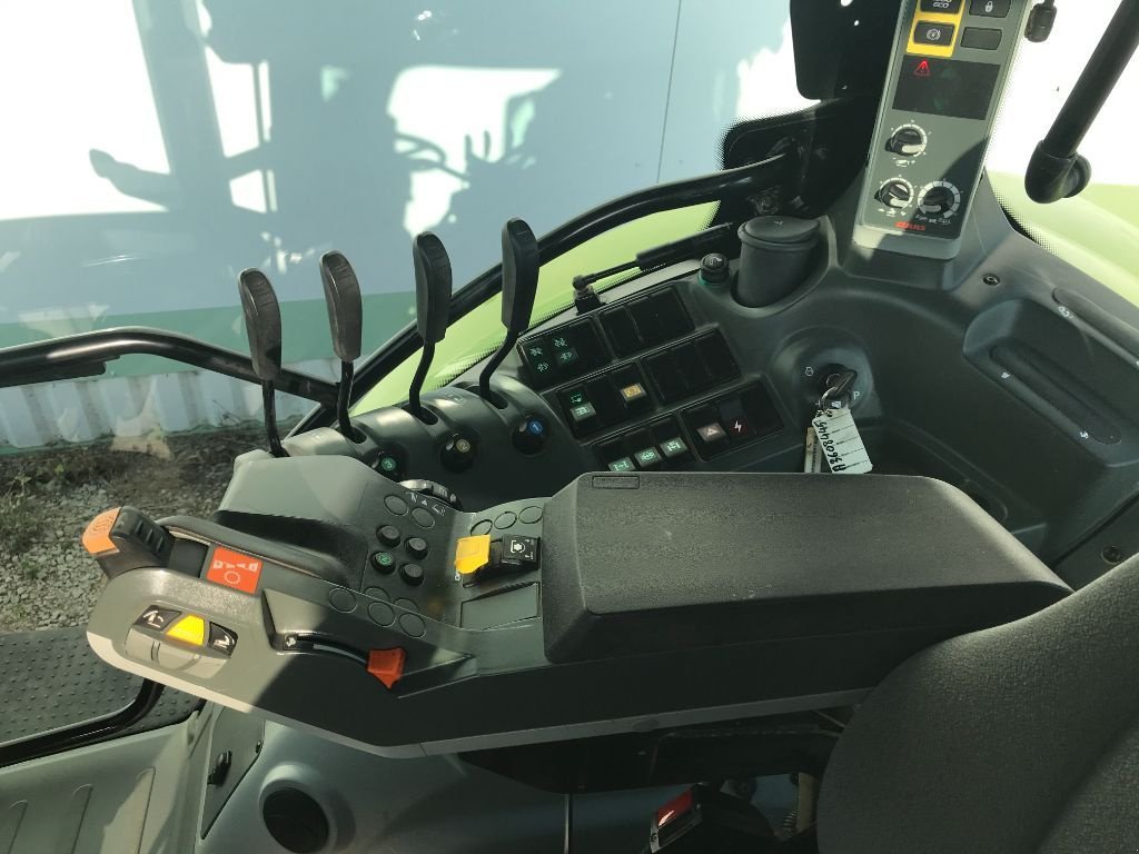 Traktor tipa CLAAS ARION 620, Gebrauchtmaschine u MORLHON LE HAUT (Slika 11)