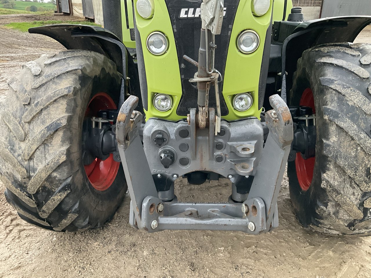 Traktor des Typs CLAAS ARION 620, Gebrauchtmaschine in MORLHON LE HAUT (Bild 8)