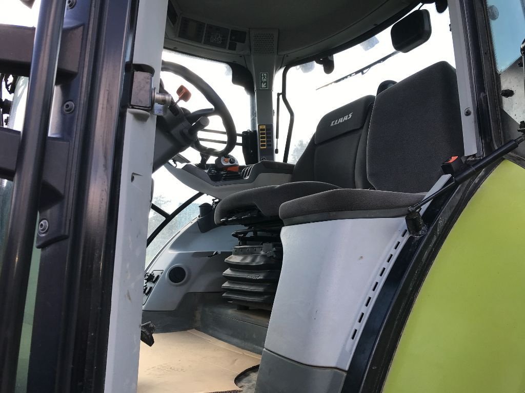 Traktor za tip CLAAS Arion 630 CEBIS CMATIC, Gebrauchtmaschine u UZERCHE (Slika 8)