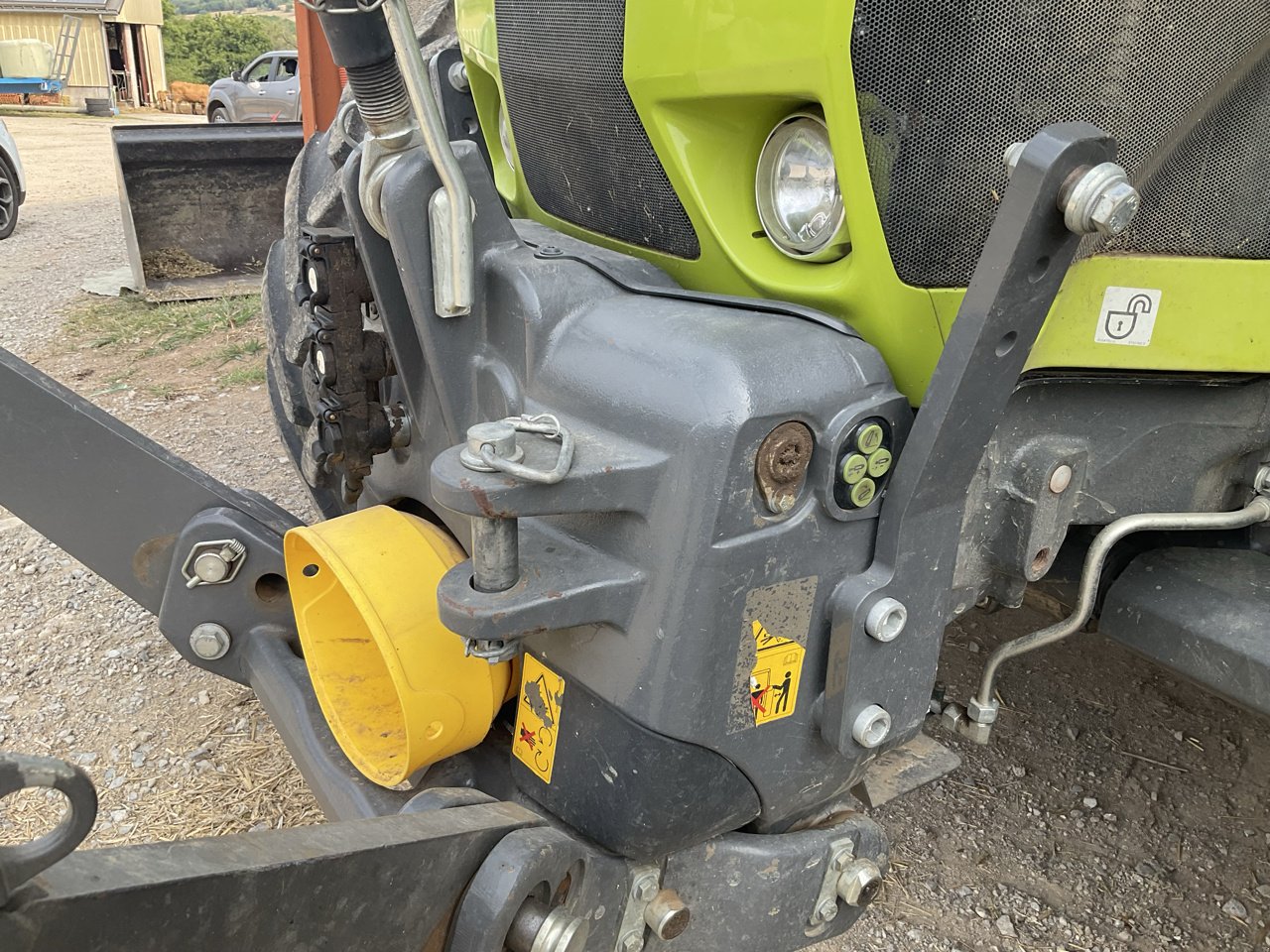 Traktor του τύπου CLAAS ARION 630 CEBIS, Gebrauchtmaschine σε MORLHON LE HAUT (Φωτογραφία 10)