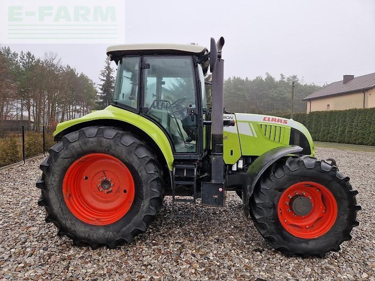 Traktor of the type CLAAS arion 630 cis CIS, Gebrauchtmaschine in ZELOW (Picture 21)