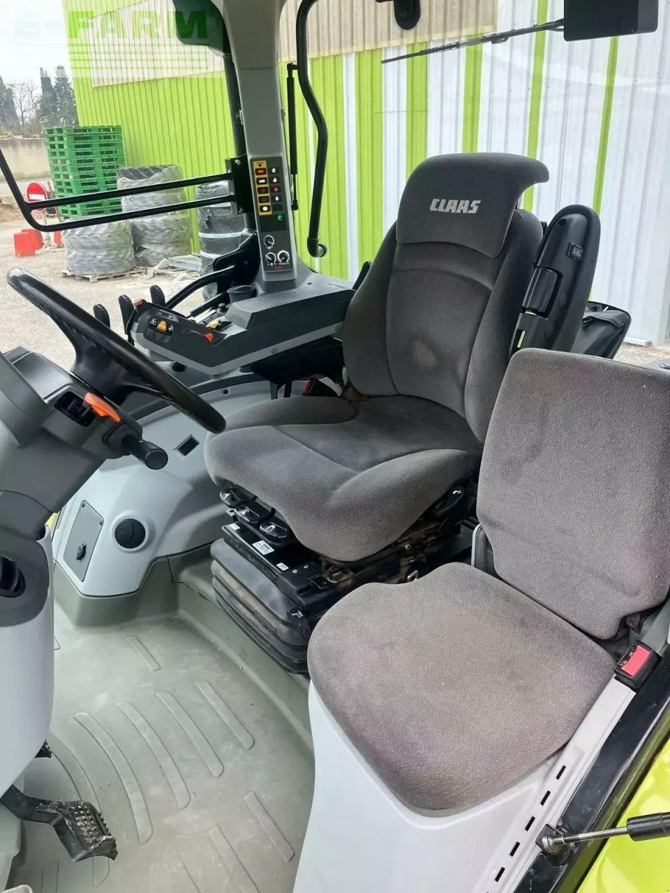 Traktor del tipo CLAAS arion 630 cis, Gebrauchtmaschine In ST ANDIOL (Immagine 8)